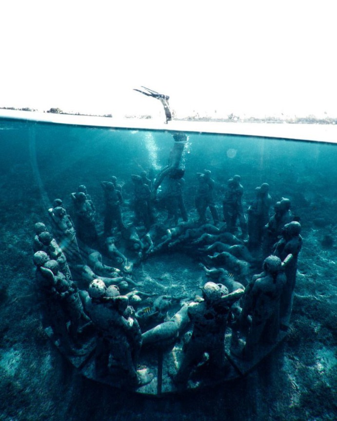 Outstanding Underwater and Adventure Photography by Sam Kølder
