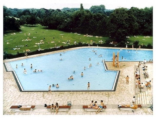 Andreas Gursky - Selected Works - Matthew Marks Gallery #gursky #people #pool #photography #summer #andreas