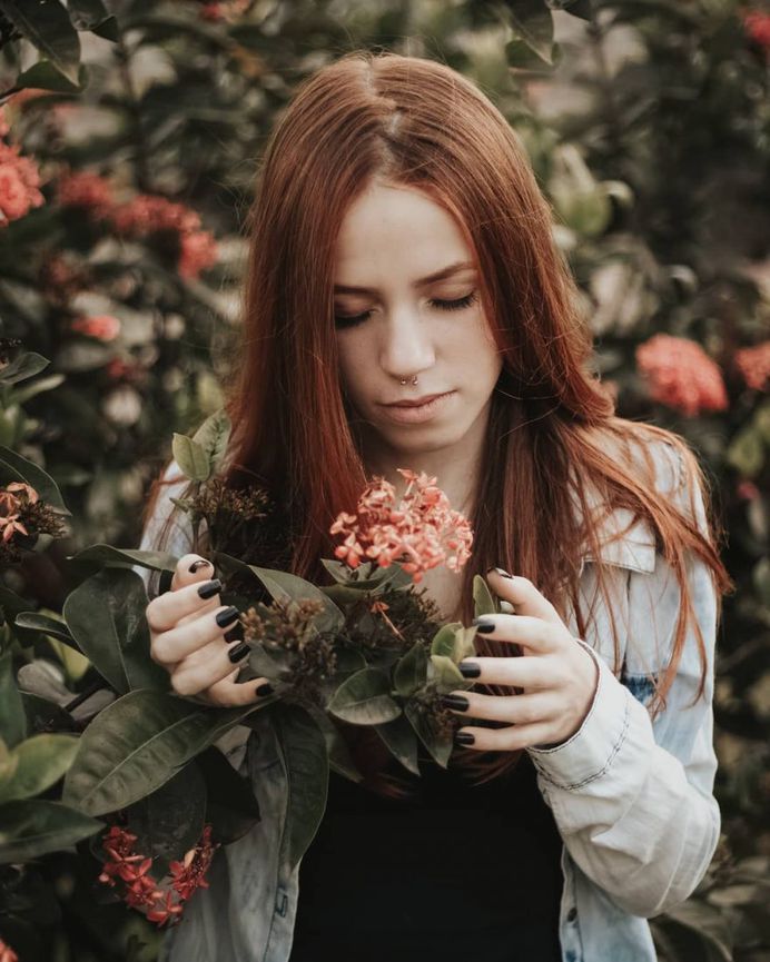 Gorgeous Beauty and Cinematic Female Portraits by Gabriel Alencar
