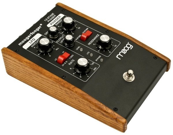 Moog MF103 12 Stage Phaser Moogerfooger Guitar Pedal | Rainbow Guitars #inspiration #console