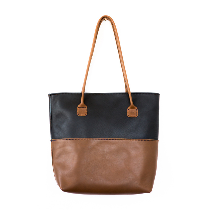 Handmade leather tote bag. #totebag #bag #leather #handmade #design
