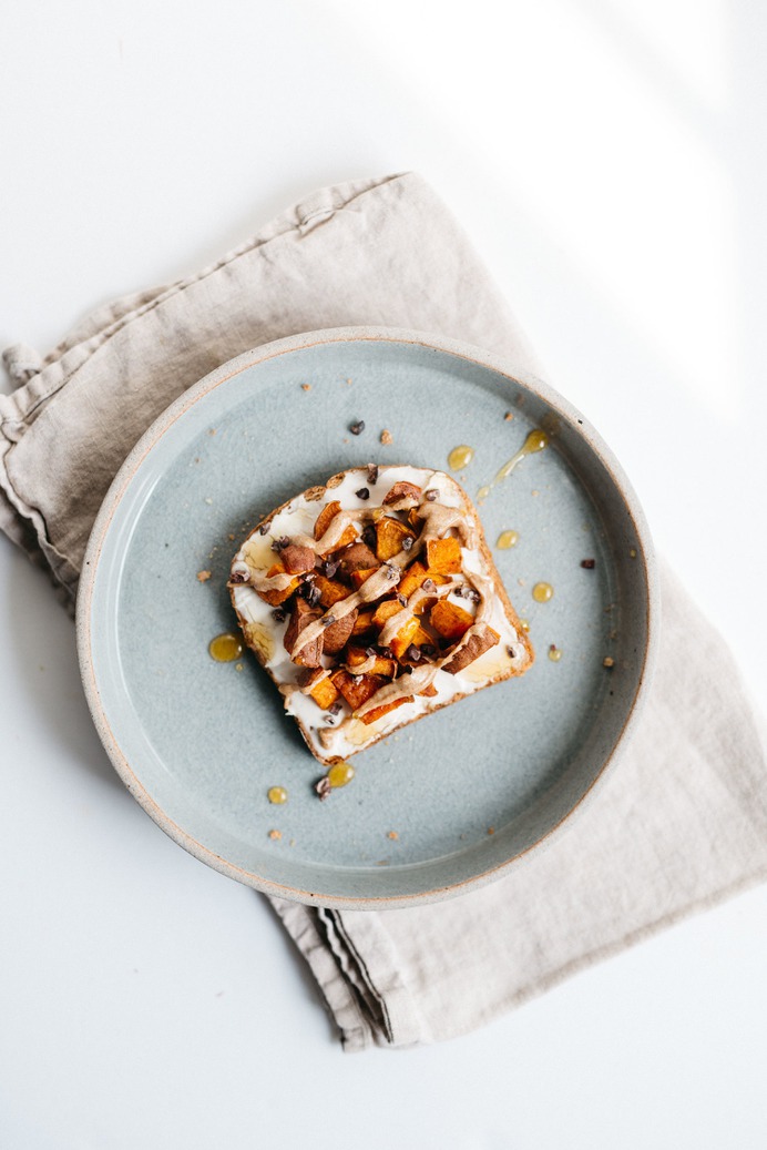 Maca Almond Butter & Sweet Potato Toast | dolly and oatmeal