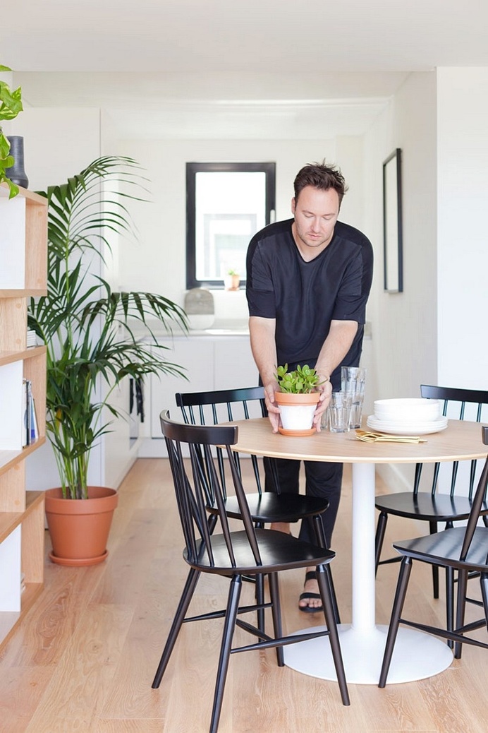 Aldgate East Apartment – Design Led Apartment Living / 2 Lovely Gays