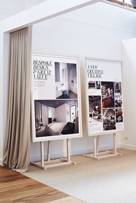 easel display