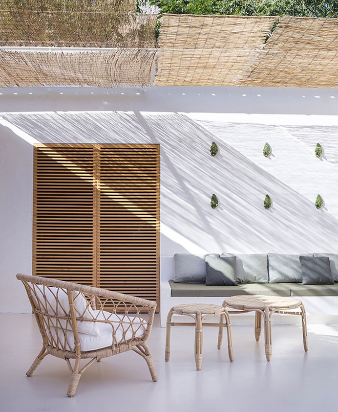 Mora Restaurant - an Project Based on a Neo-Mediterranean and Contemporary Duality #restaurant #decor