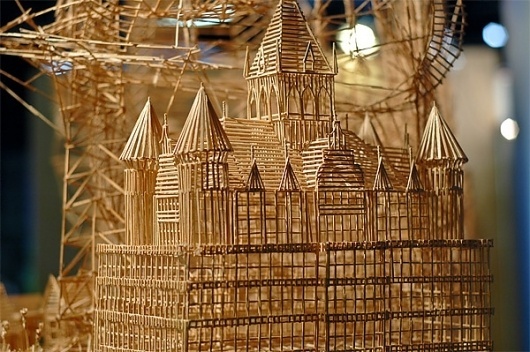 One man, 100,000 toothpicks, and 35 years: An incredible kinetic sculpture of San Francisco » Design You Trust – Social design inspiration! #sculpture #kinetic