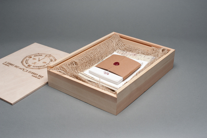 Graphic-ExchanGE - a selection of graphic projects #wood #box