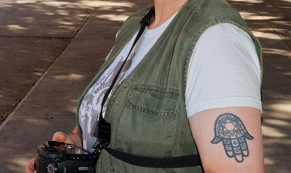 30 Cool Hamsa Tattoo Ideas with Meanings #ideas #tattoo #hamsa