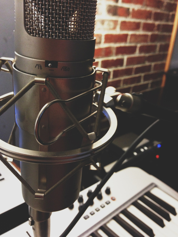 Let them hear. #mic #keyboard #photo #sound #music