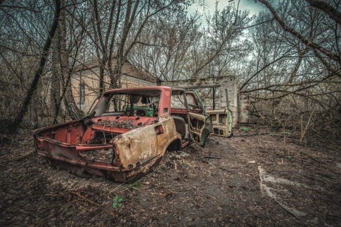 Chernobyl Photography: Inside the Exclusion Zone by Marc Krug