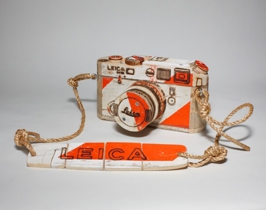 AvMlZ.jpg (520×411) #tactile #camera #leica #paper