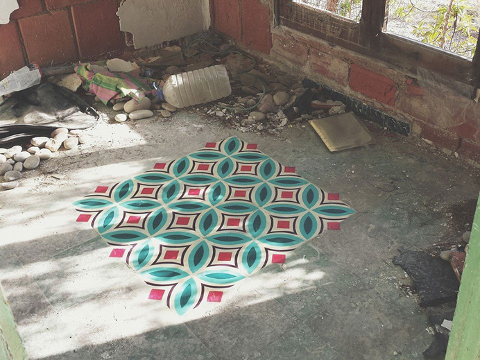#pattern #streetart #floor #spray
