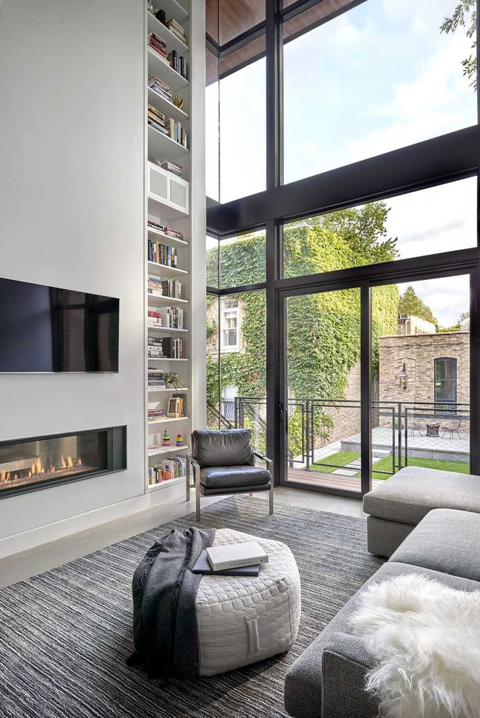 living, Chicago / dSPACE Studio