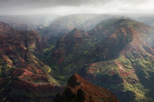waimea canyon in Hawaii by Peter Clarke Photography Australia #landscape #hawaii #mountains #mist #moody #waimea canyon