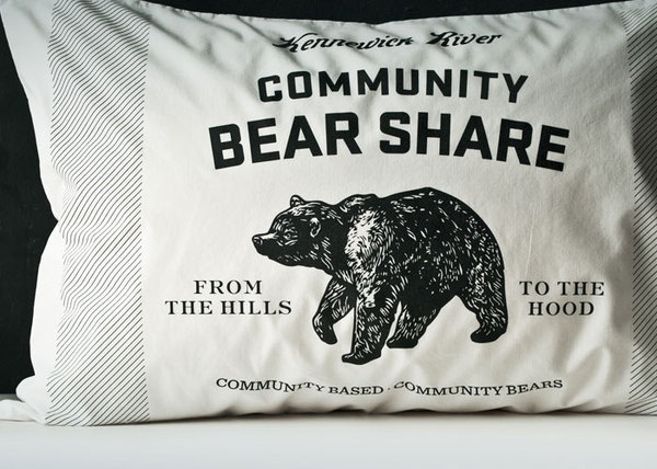 03_06_13_URBANBEARKEEPING_9.jpg #bear #illustration #pillow
