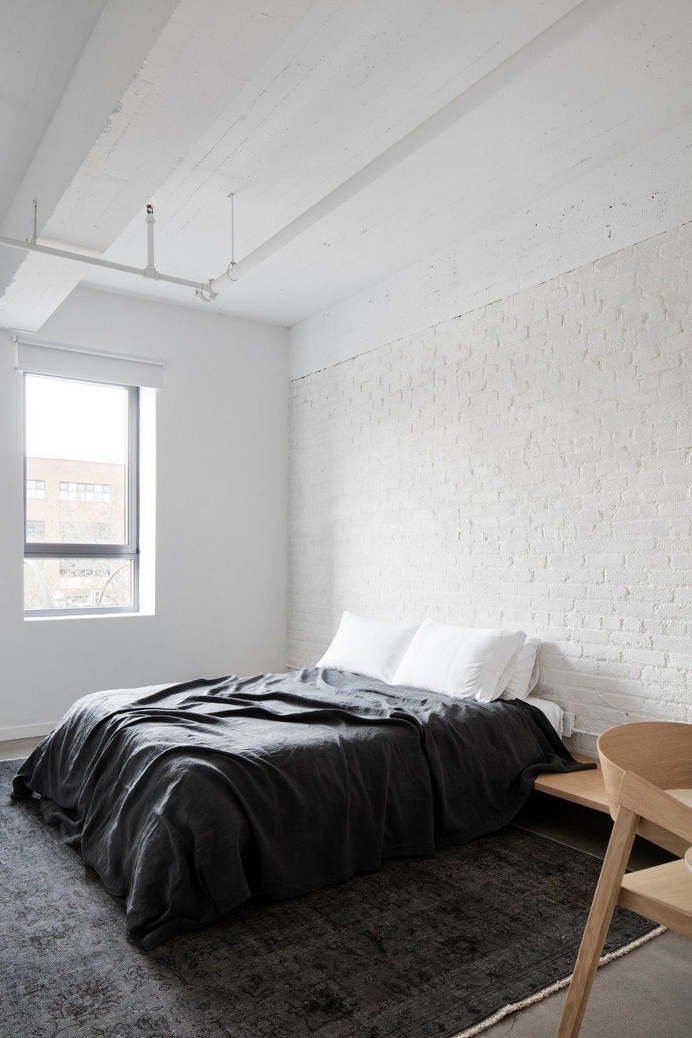 Saint-Laurent Apartment is a Cross Between a Hotel Room and Loft Apartment 7