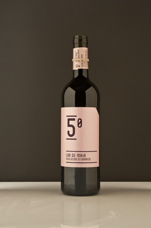LAR DE MAÍA on Packaging of the World - Creative Package Design Gallery