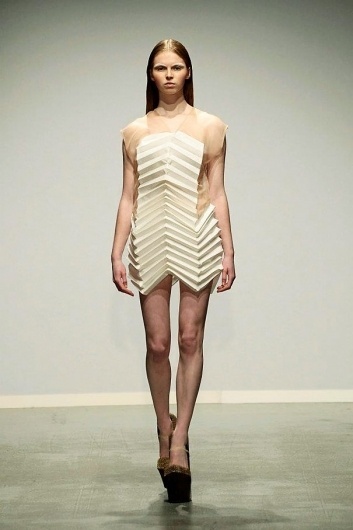 Reflections in Facets by Winde Rienstra #fashion