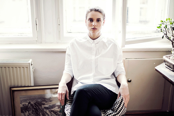Tender Barbara on Behance #photo #portrait #white #light