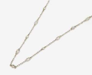 FANCY-LINK CHAIN, DECORATED WITH DIAMONDS