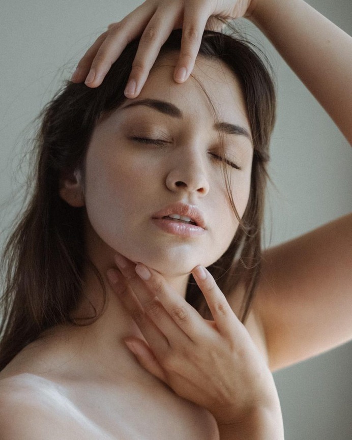 Beauty and Lifestyle Film Portrait Photography by María Belén