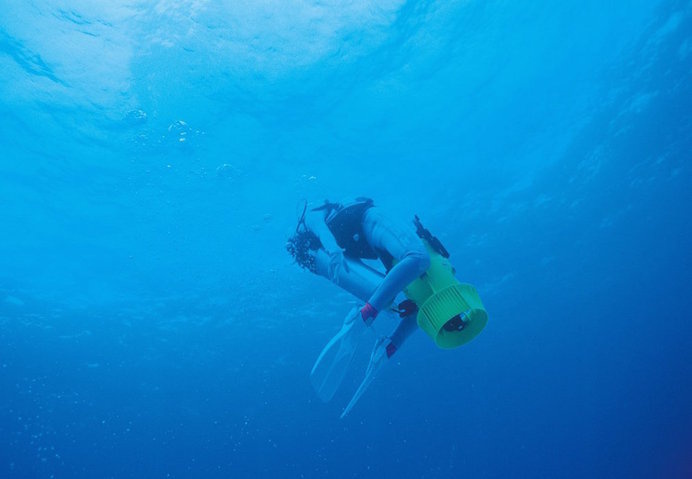 SAV-7 Underwater Scooter by Tusa #tech #flow #gadget #gift #ideas #cool
