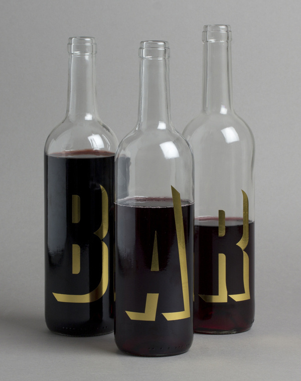 CAN CISA #bottle #packaging #wine #gold #type #metallic #foil #typography