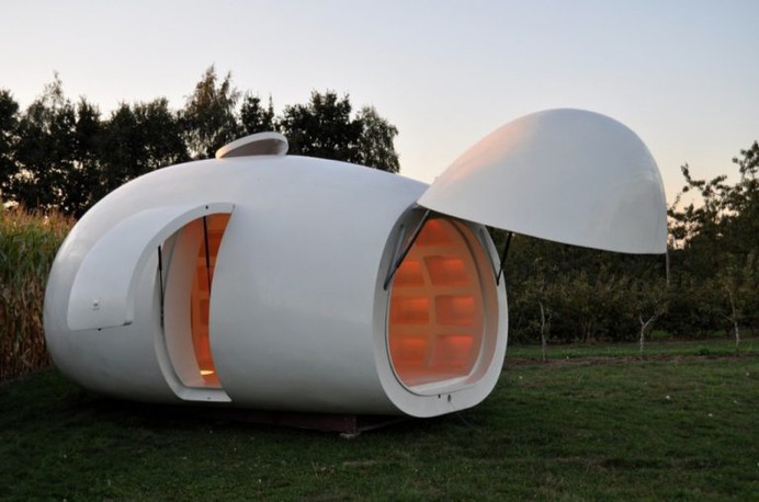 dmvA: Blob vB3 | Sgustok Design