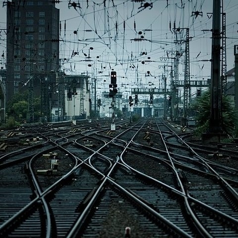 FFFFOUND! | DETHJUNKIE* #rail #wires #station