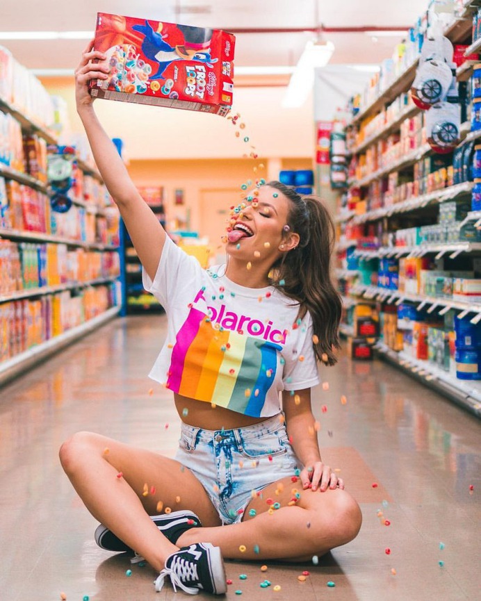Colorful and Vibrant Lifestyle Portraits by Sandy Windham
