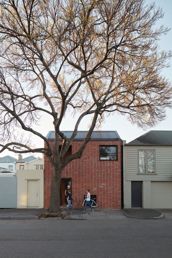 Brick & Gable House, Breathe Architecture