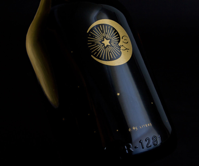 beer, label, gold, design, packaging, growler