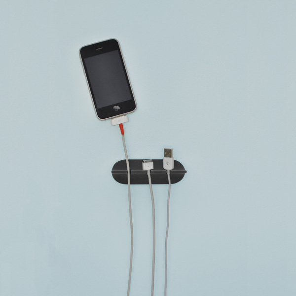 COMB - by designers JeanCharles Amey & Ferréol Babin #apple #useful #new #design #iron #keeper #object #blue #cast #cable #mac