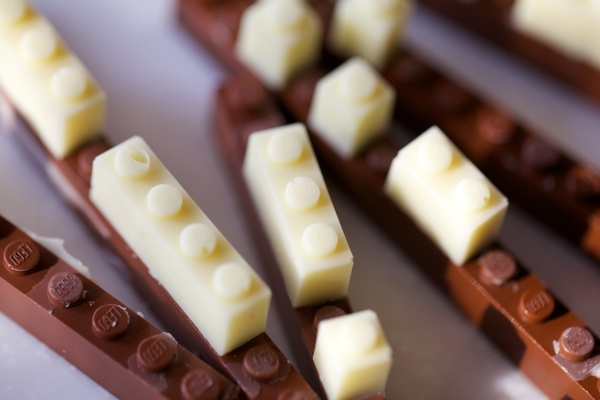 CHOCOLATE LEGO:ACGUY on Behance #chocolate #toys #lego
