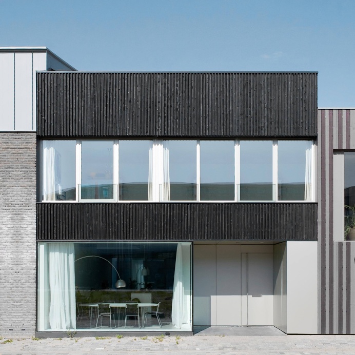 V13K05 by Pasel Kuenzel Architects