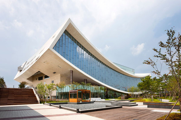 CJWHO ™ (National Library of Sejong City, Korea by...) #korea #construction #design #architecture #library