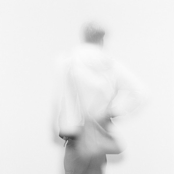 ELUSIVE SOLITUDES: 'THE BLURRED TIMES' BY VIRGÍLIO FERREIRA #photography