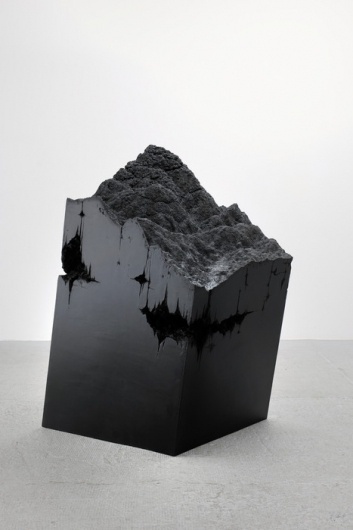 ET CETERA #black #art #broken