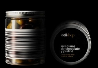 Coisas que vão para o lixo #deli #barcode #bottle #packaging #shop #jar #minimal #enric #aguilera