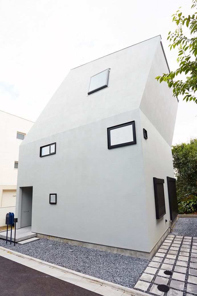 House M2 by Hiroyuki Shinozaki