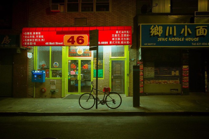 Cinematic and Cyberpunk Urban Photography by Felipe OA