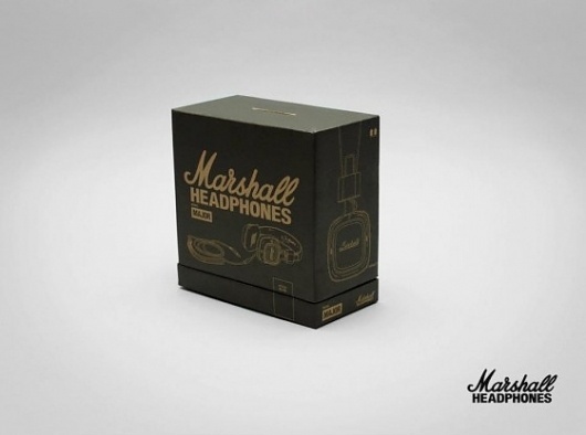 Marshall Headphones x Pitch Black Collection | Snobtop #design #headphones #product #music #object