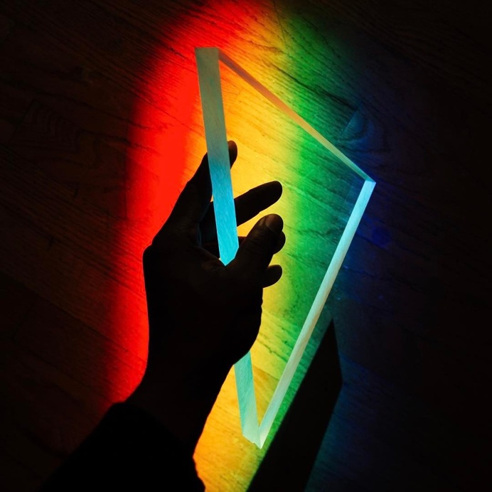 Without black, no color has any depth. ⚫️🌈