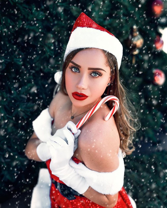 Marvelous Female Portrait Photography by Marco Jilpas