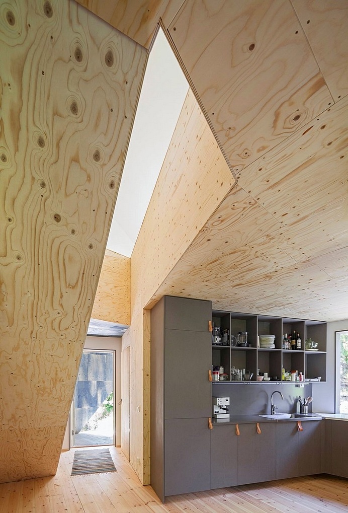 Happy Cheap House – a Low Cost Prefab Home by Tommy Carlsson Arkitektur