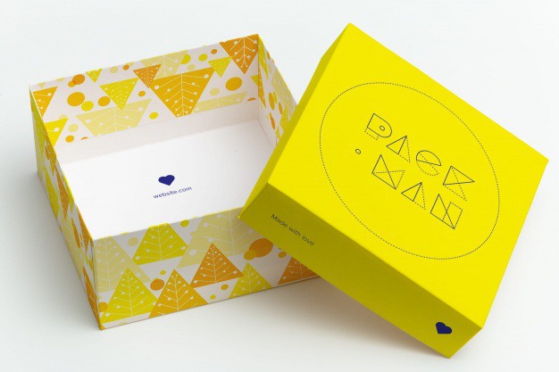 Gift box mock up design Premium Psd. See more inspiration related to Mockup, Design, Gift, Template, Box, Gift box, Web, Website, Present, Mock up, Templates, Website template, Mockups, Up, Present box, Web template, Realistic, Real, Web templates, Mock ups, Mock and Ups on Freepik.
