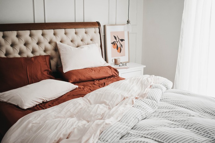 Stylish and cozy looking #bedroom