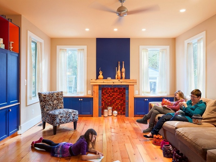 Jenkintown House – Reorganization of Mid Century Suburban House