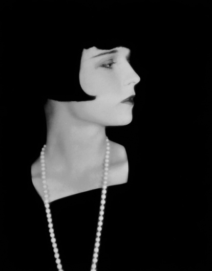 tumblr_lhdizkpiJu1qzoaqio1_500.jpg (Immagine JPEG, 500x639 pixel) #black and white #louise brooks