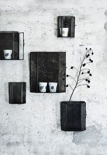 Graphic-ExchanGE - a selection of graphic projects #wall #white #cup